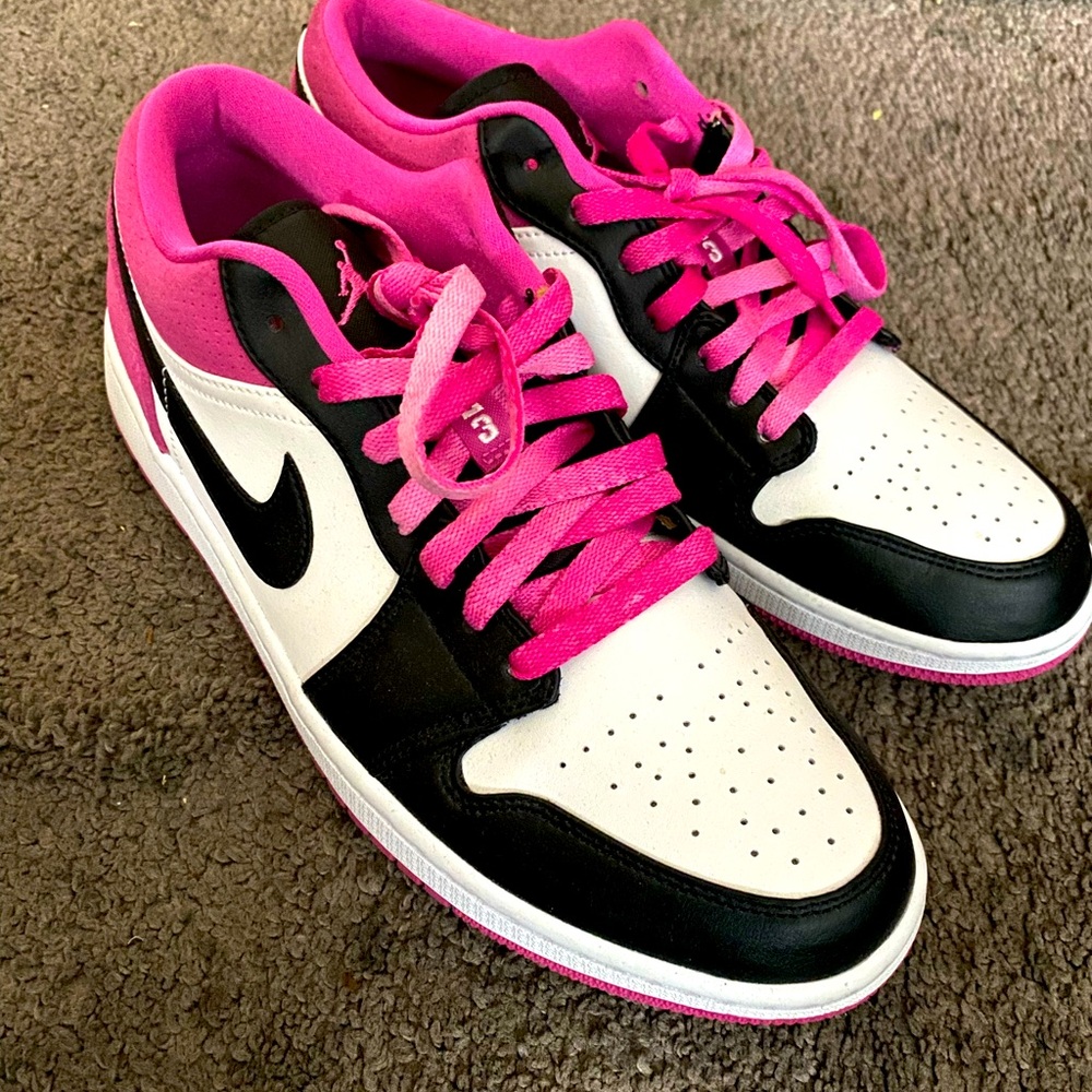 Hot pink Jordan 1s